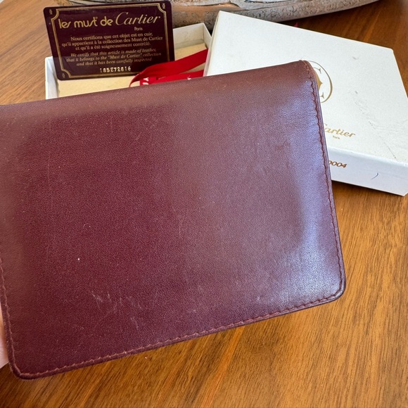 Must de Cartier Vintage Bordeaux Leather Bifold Card ID Case - Picture 2 of 6